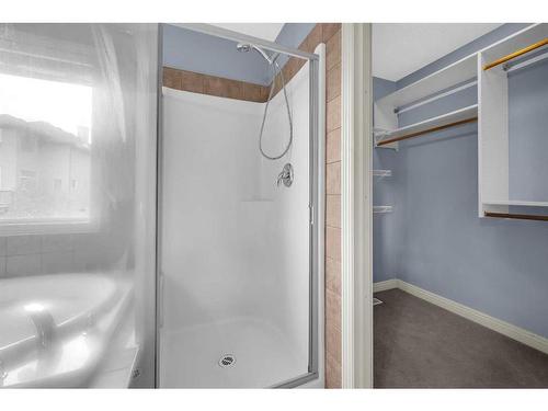 1113 Kincora Drive Nw, Calgary, AB - Indoor Photo Showing Bathroom