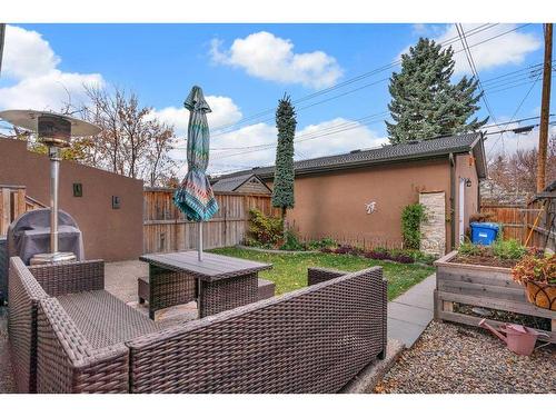 826 20 Avenue Nw, Calgary, AB - Outdoor With Deck Patio Veranda