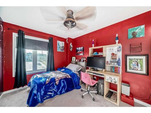 79 Auburn Meadows Gardens Se, Calgary, AB - Indoor Photo Showing Bedroom