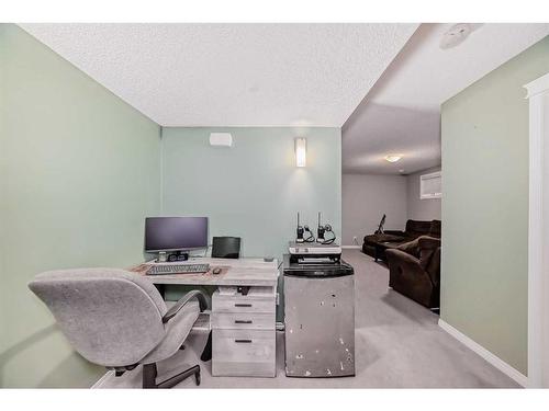 79 Auburn Meadows Gardens Se, Calgary, AB - Indoor Photo Showing Office