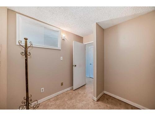 1204-221 6 Avenue Se, Calgary, AB - Indoor Photo Showing Other Room