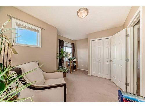 5343 Copperfield Gate Se, Calgary, AB - Indoor Photo Showing Other Room