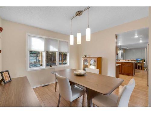 83 Deerbrook Road Se, Calgary, AB - Indoor Photo Showing Dining Room