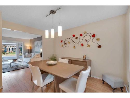 83 Deerbrook Road Se, Calgary, AB - Indoor Photo Showing Dining Room