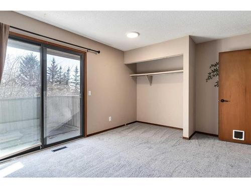 124 Ranch Estates Drive Nw, Calgary, AB - Indoor Photo Showing Other Room