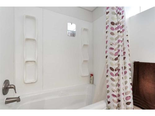 124 Ranch Estates Drive Nw, Calgary, AB - Indoor Photo Showing Bathroom