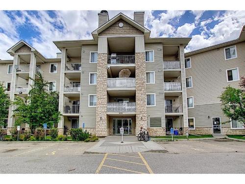 3225-16320 24 Street Sw, Calgary, AB - Outdoor With Balcony With Facade