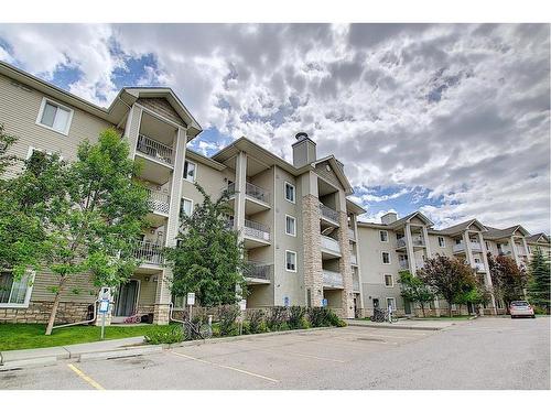 3225-16320 24 Street Sw, Calgary, AB - Outdoor With Balcony With Facade