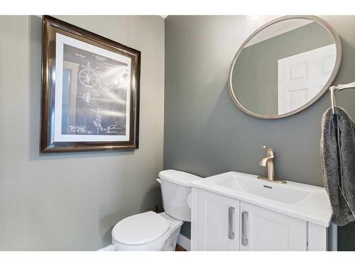 72 Beddington Circle Ne, Calgary, AB - Indoor Photo Showing Bathroom