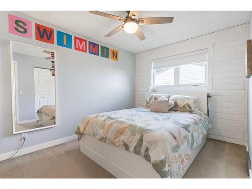 72 Beddington Circle Ne, Calgary, AB - Indoor Photo Showing Bedroom