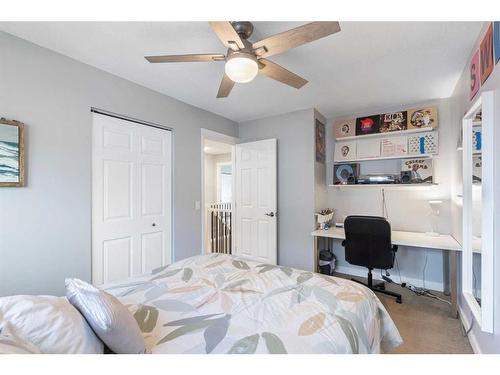 72 Beddington Circle Ne, Calgary, AB - Indoor Photo Showing Bedroom