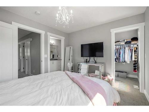 53 Spring Willow Close Sw, Calgary, AB - Indoor Photo Showing Bedroom