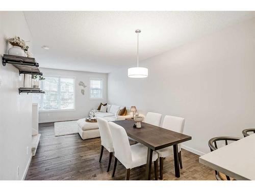 118 Walden Circle Se, Calgary, AB - Indoor Photo Showing Dining Room