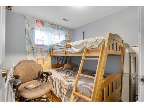 116 Abalone Place Ne, Calgary, AB - Indoor Photo Showing Bedroom