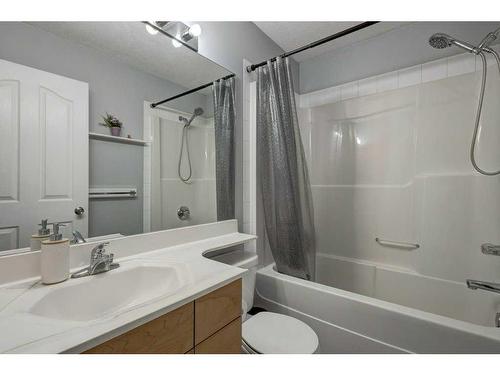 97 Cramond Close Se, Calgary, AB - Indoor Photo Showing Bathroom