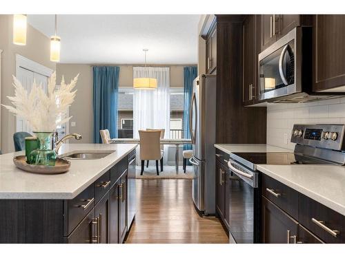 133 Evanston Hill Nw, Calgary, AB - Indoor Photo Showing Kitchen With Stainless Steel Kitchen With Upgraded Kitchen