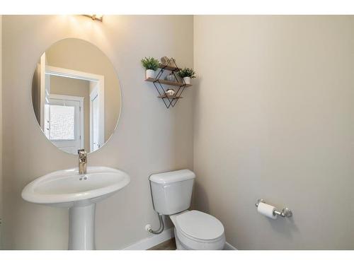 133 Evanston Hill Nw, Calgary, AB - Indoor Photo Showing Bathroom