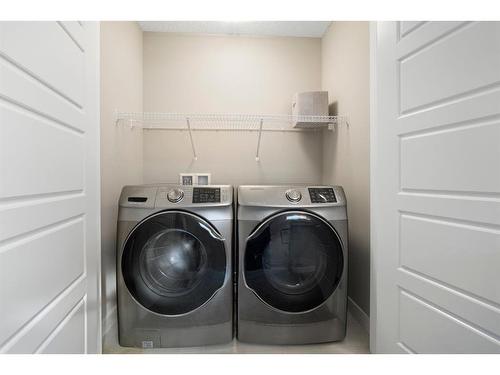 133 Evanston Hill Nw, Calgary, AB - Indoor Photo Showing Laundry Room