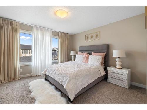 133 Evanston Hill Nw, Calgary, AB - Indoor Photo Showing Bedroom