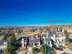 36 Edgemont Estates Road NW Calgary, AB T3A 2M5