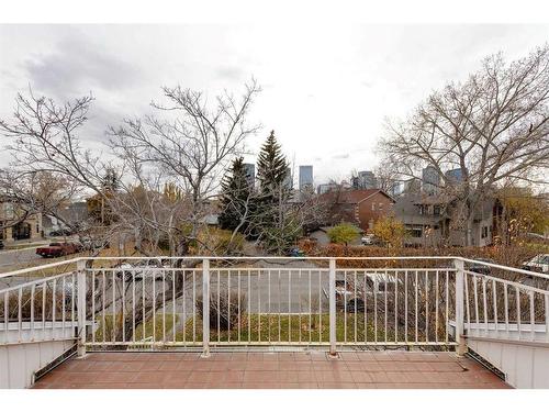 120 6 Avenue Nw, Calgary, AB - Outdoor