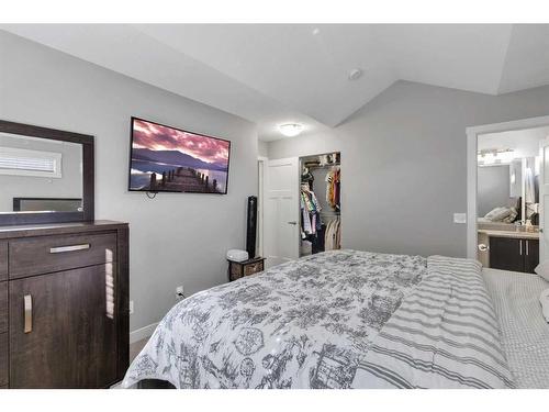 720 Skyview Ranch Grove Ne, Calgary, AB - Indoor Photo Showing Bedroom