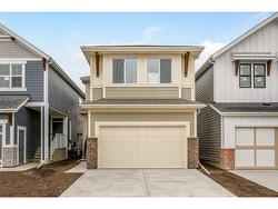 326 Magnolia Way SE Calgary, AB T3M 3S6