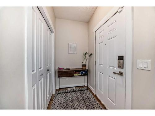 213 Rainbow Falls Drive, Chestermere, AB - Indoor Photo Showing Other Room