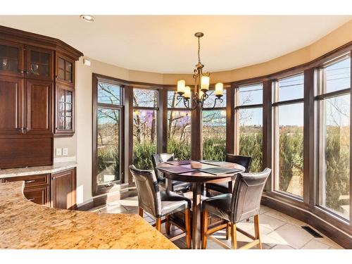 2248 9 Avenue Se, Calgary, AB - Indoor Photo Showing Dining Room