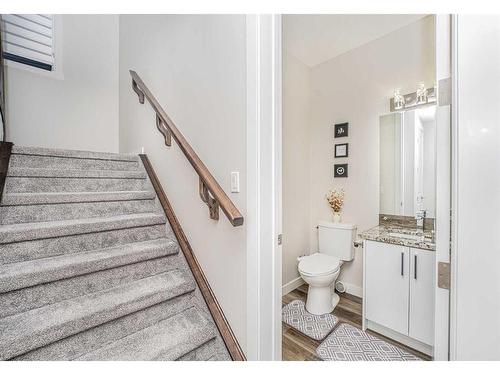 112 Belvedere Drive Se, Calgary, AB - Indoor Photo Showing Bathroom