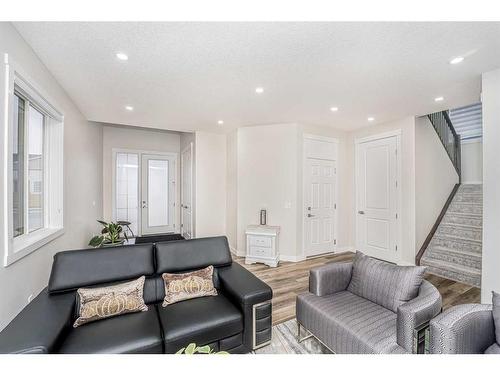 112 Belvedere Drive Se, Calgary, AB - Indoor Photo Showing Living Room