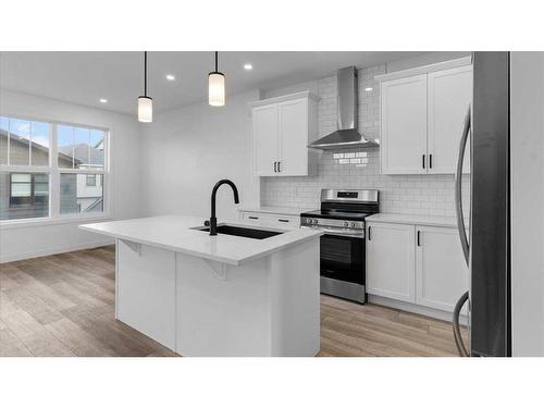 394 Alpine Avenue Sw, Calgary, AB - Indoor Photo Showing Kitchen With Upgraded Kitchen