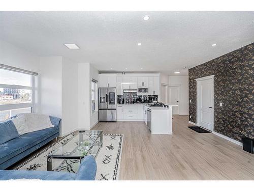 449-333 Riverfront Avenue Se, Calgary, AB - Indoor