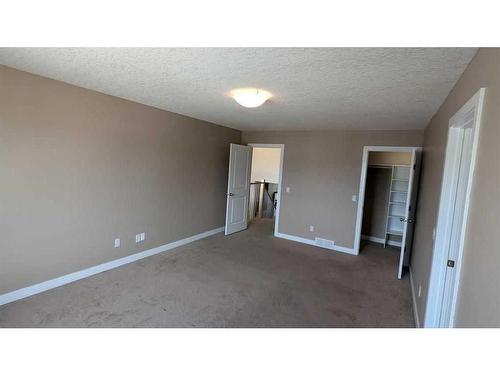 7011 49A Avenue, Camrose, AB - Indoor Photo Showing Other Room