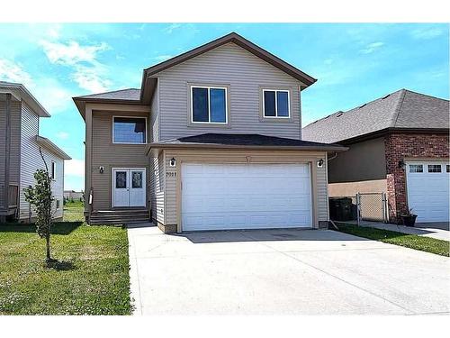 7011 49A Avenue, Camrose, AB - Outdoor With Facade