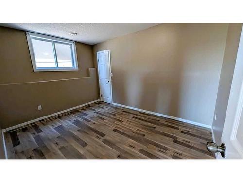 7011 49A Avenue, Camrose, AB - Indoor Photo Showing Other Room