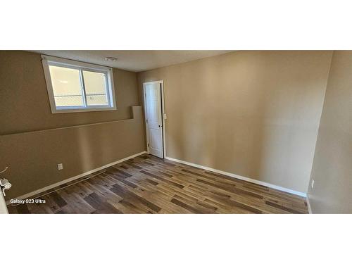 7011 49A Avenue, Camrose, AB - Indoor Photo Showing Other Room