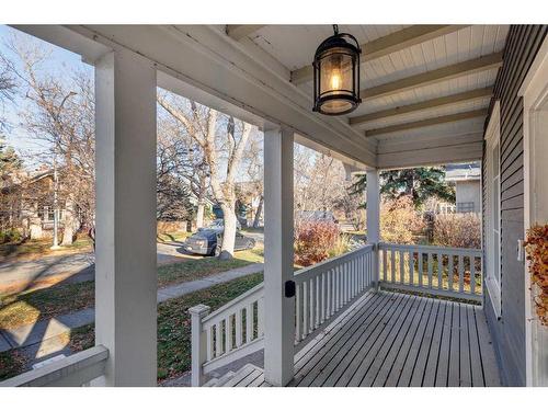 511 10 Avenue Ne, Calgary, AB -  With Deck Patio Veranda With Exterior