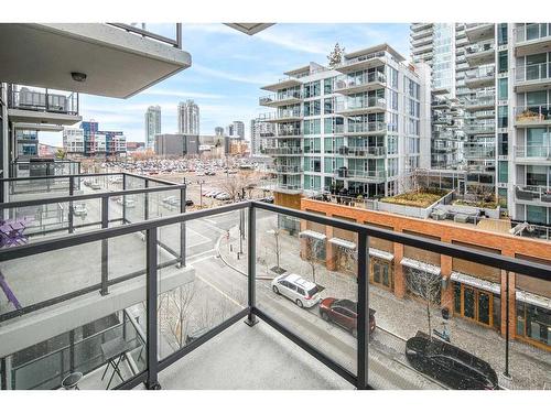 510-550 Riverfront Avenue Se, Calgary, AB - Outdoor With Balcony