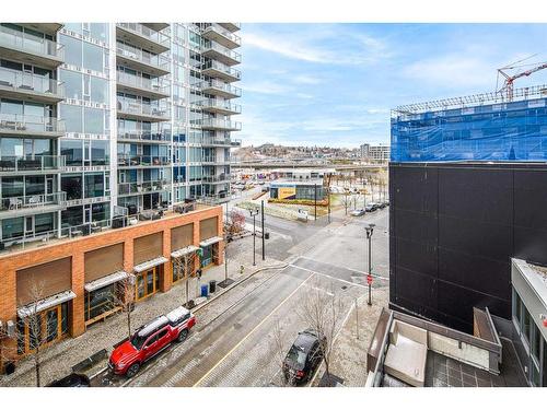 510-550 Riverfront Avenue Se, Calgary, AB - Outdoor With Balcony