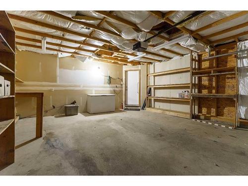 15 Village Green, Carstairs, AB - Indoor Photo Showing Basement