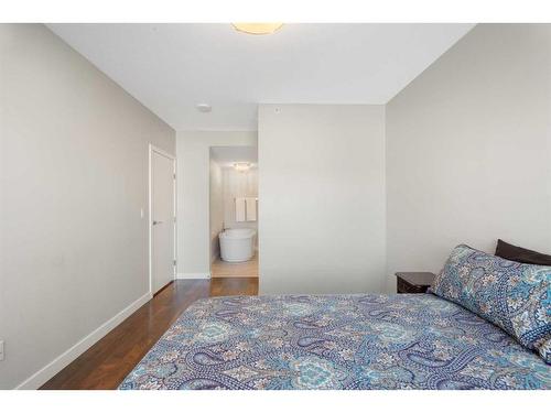 2101-1234 5 Avenue Nw, Calgary, AB - Indoor Photo Showing Bedroom