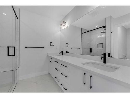 1-1927 27 Street Sw, Calgary, AB - Indoor Photo Showing Bathroom