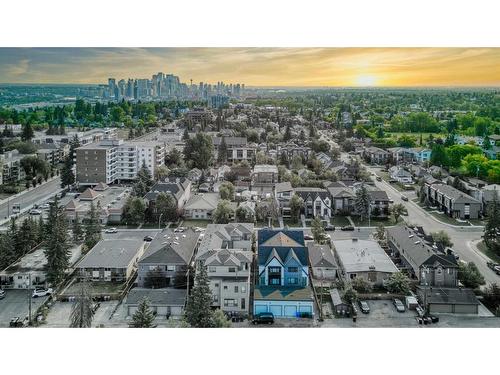 1-1927 27 Street Sw, Calgary, AB - Outdoor With View