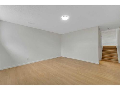 984 Rundlecairn Way Ne, Calgary, AB - Indoor Photo Showing Other Room