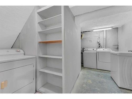 984 Rundlecairn Way Ne, Calgary, AB - Indoor Photo Showing Laundry Room