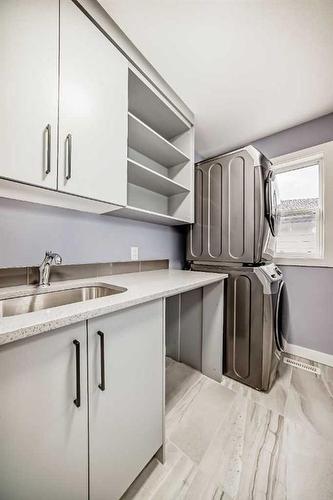 107 Legacy Landing Se, Calgary, AB - Indoor Photo Showing Laundry Room