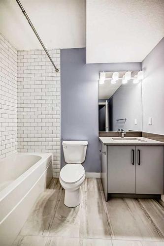 107 Legacy Landing Se, Calgary, AB - Indoor Photo Showing Bathroom