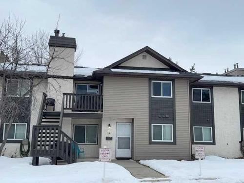 7 Cedar Springs Gardens Sw, Calgary, AB - Outdoor With Facade