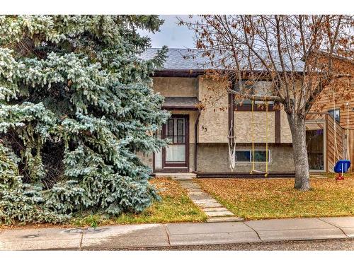 63 Bernard Place Nw, Calgary, AB - Outdoor